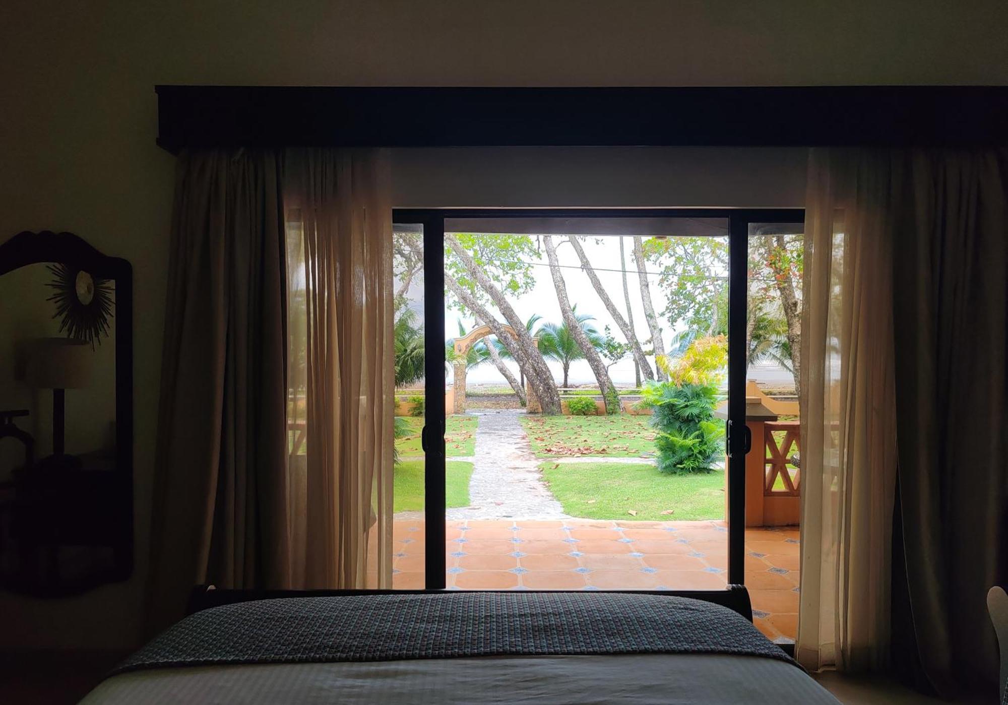 Marenaz Oceanfront Resort إستريلوس إيسته المظهر الخارجي الصورة