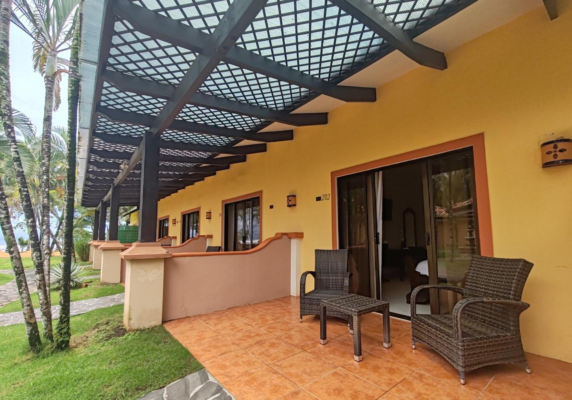 Marenaz Oceanfront Resort إستريلوس إيسته المظهر الخارجي الصورة