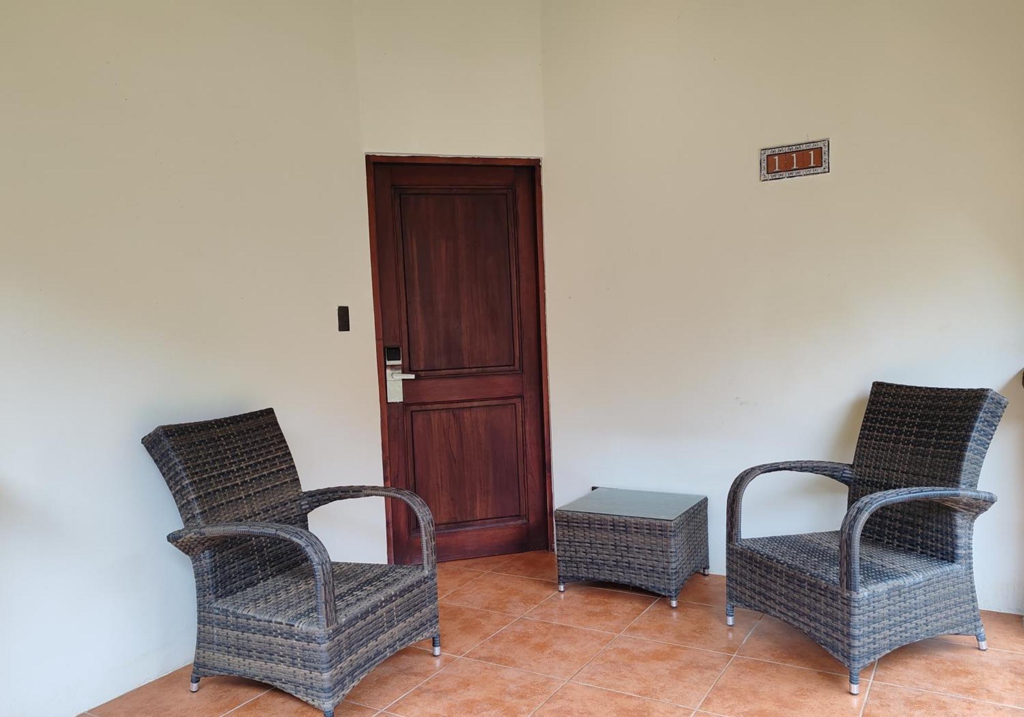 Marenaz Oceanfront Resort إستريلوس إيسته المظهر الخارجي الصورة